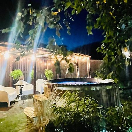 Domki I Apartamenty Caloroczne Koliber Wladyslawowo Luaran gambar