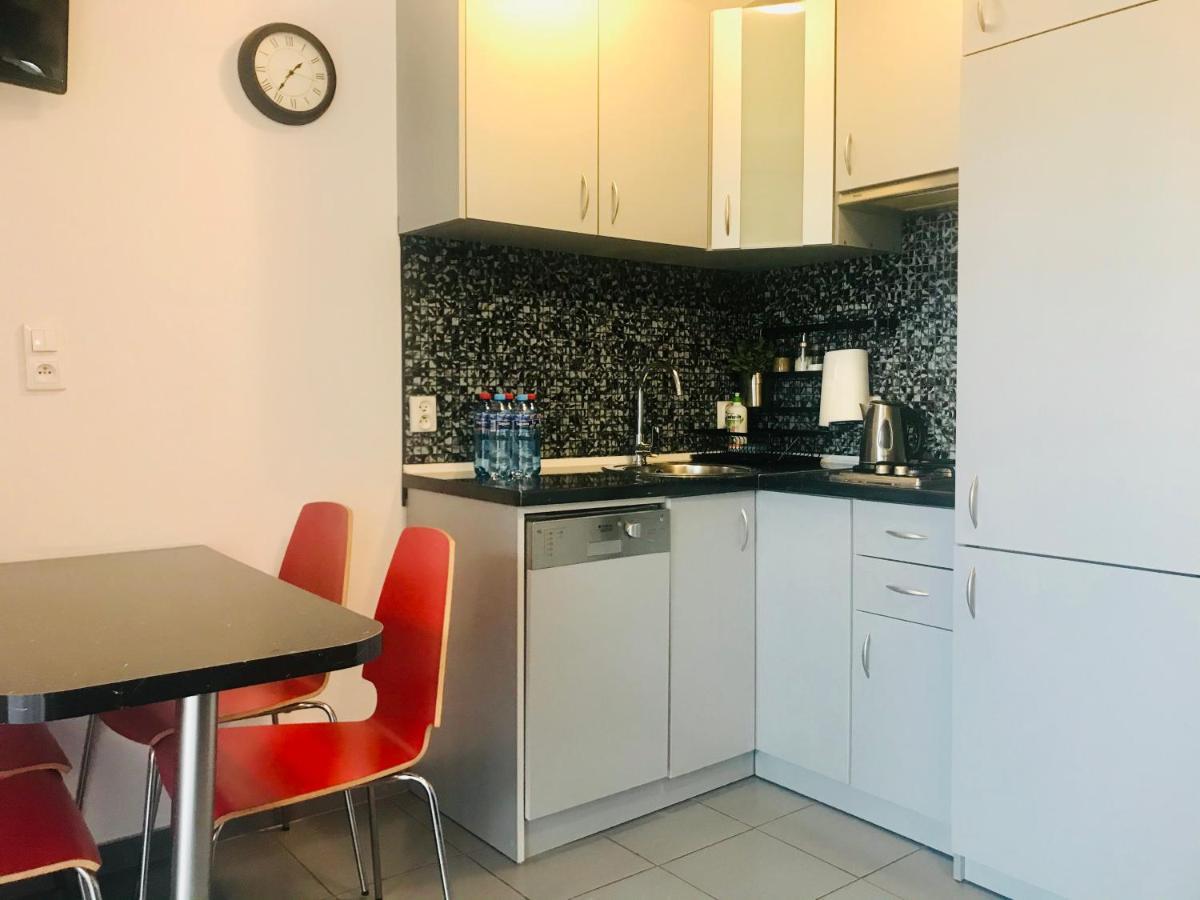 Domki I Apartamenty Caloroczne Koliber Wladyslawowo Luaran gambar
