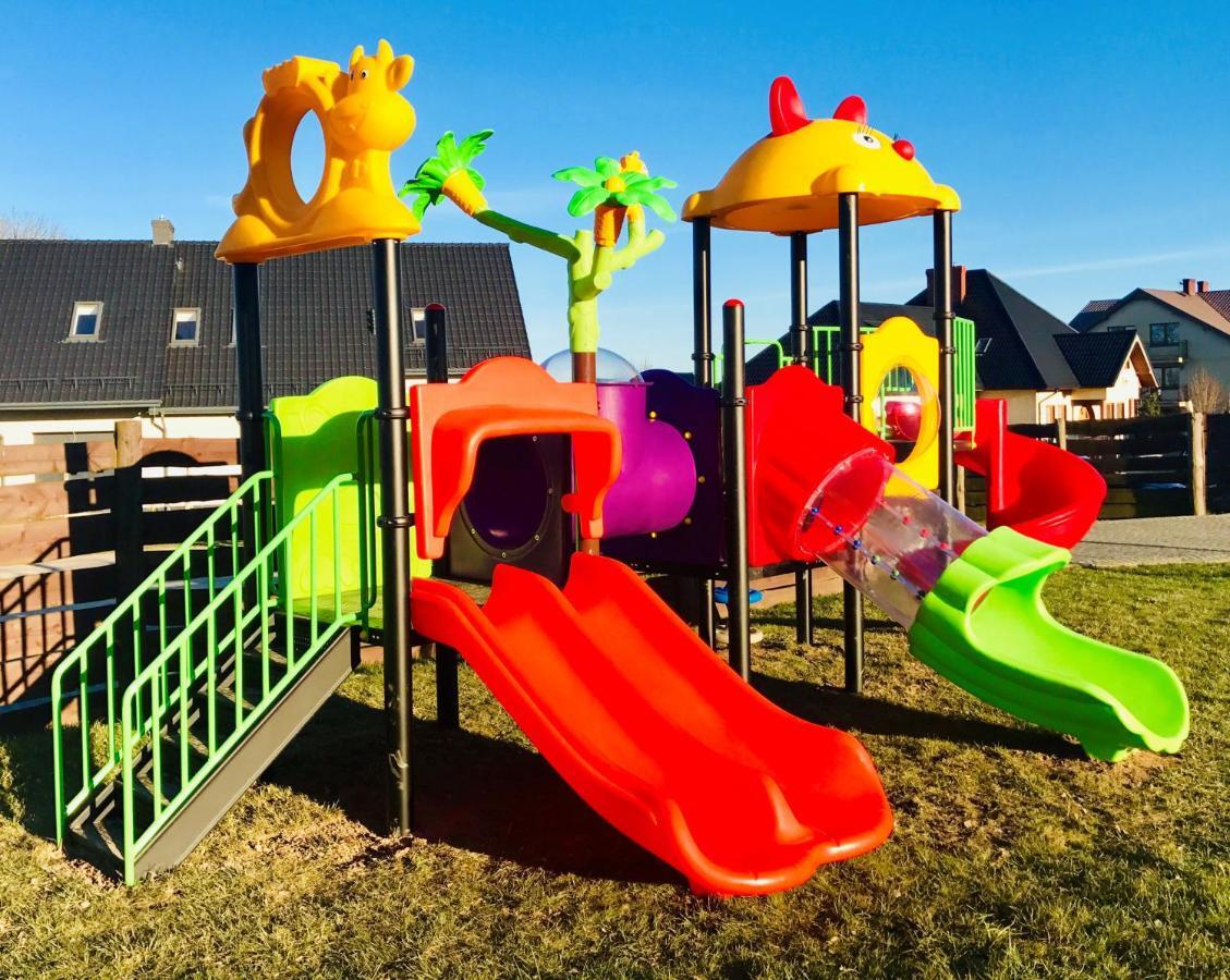 Domki I Apartamenty Caloroczne Koliber Wladyslawowo Luaran gambar